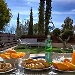 Hg37 Kopiaste - Newly Refurbished With Private Pool & Private Garden, Aphrodite Hills Villa *