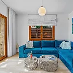 Villa Hg37 Kopiaste - Newly Refurbished With Private Pool & Private Garden, Aphrodite Hills *